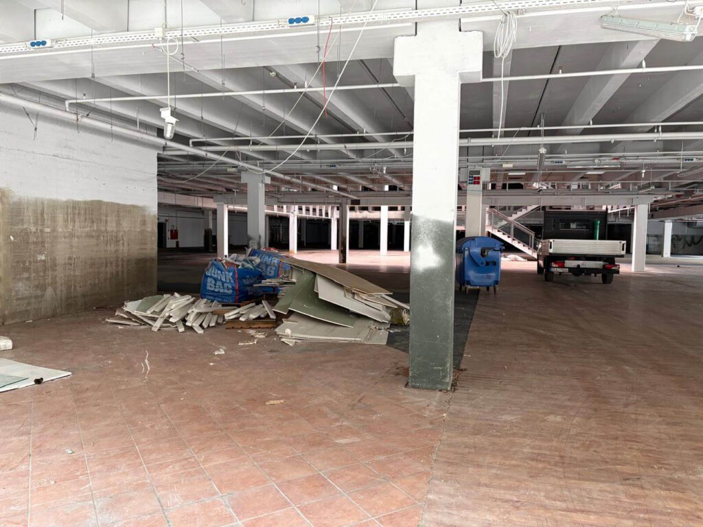 05_Abrissmaterial_Baustelle